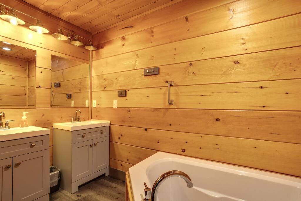 Dancing Bear Cabin- Relax & Enjoy! Sevierville Eksteriør bilde