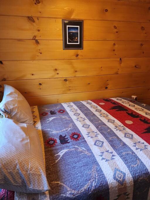 Dancing Bear Cabin- Relax & Enjoy! Sevierville Eksteriør bilde