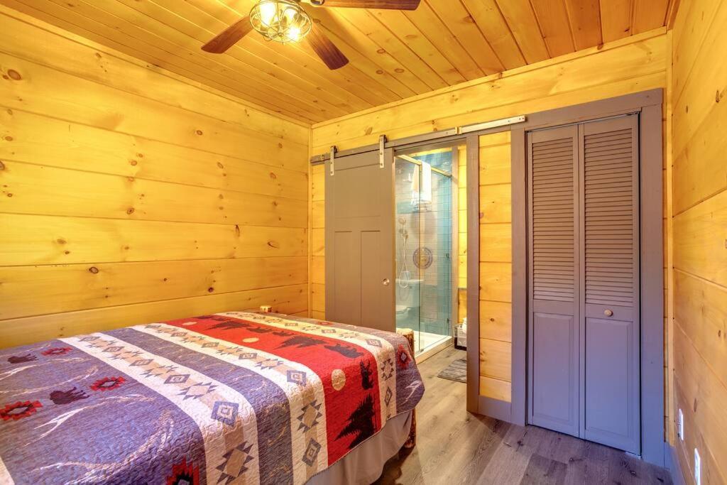 Dancing Bear Cabin- Relax & Enjoy! Sevierville Eksteriør bilde