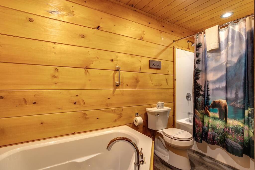 Dancing Bear Cabin- Relax & Enjoy! Sevierville Eksteriør bilde